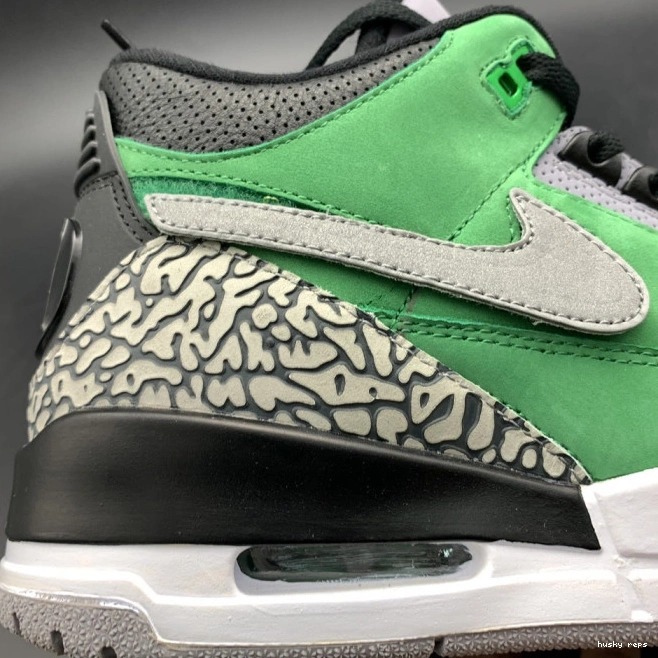 Rep Husky 3 PE Air Tinker AJ3 Retro Oregon 867493 Ducks shoes Jordan 0717
